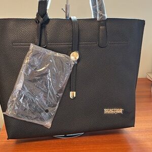 COPY - NWT REACTION KENNETH COLE. BAG WITH WALLET